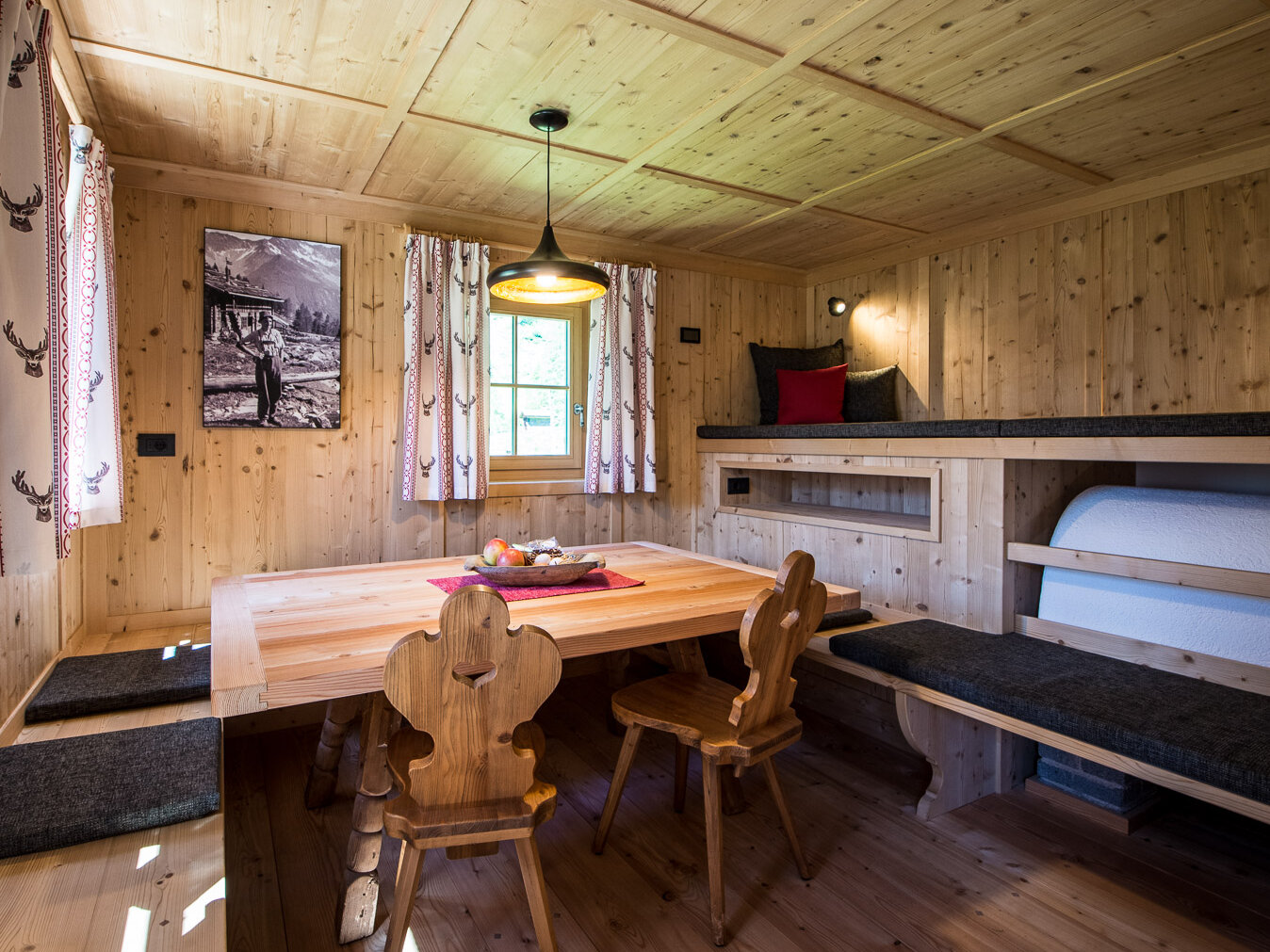 TYROLEAN STYLE LIVING AREA WITH FARMER’S OVEN – WOOD PROVIDED
